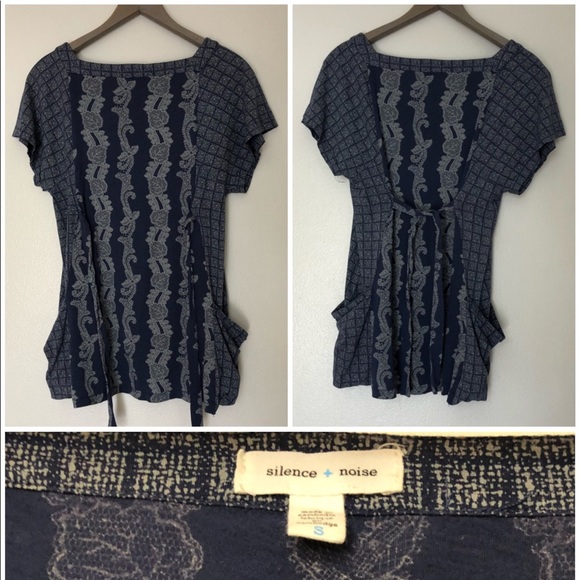 Lace Print T-shirt Dress with oversized pockets - Picture 2 of 3